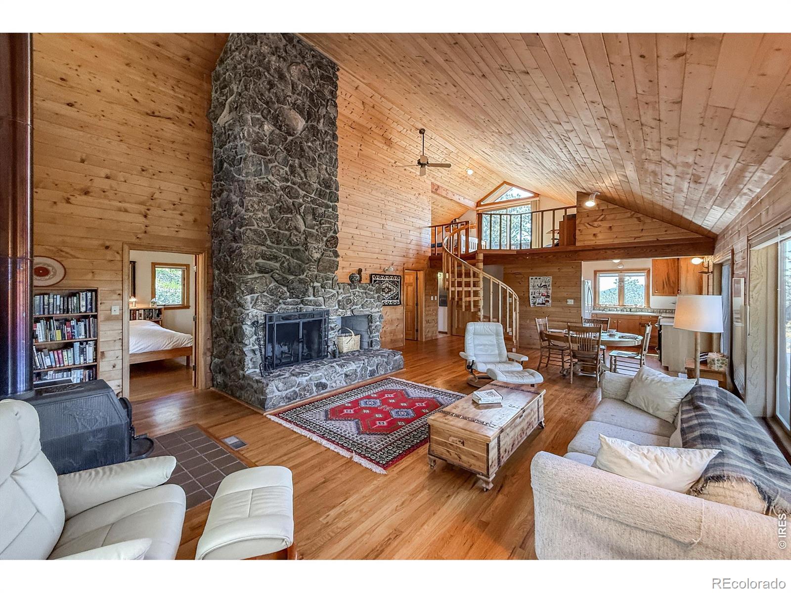 18673 State Highway 7 Lyons CO 80540