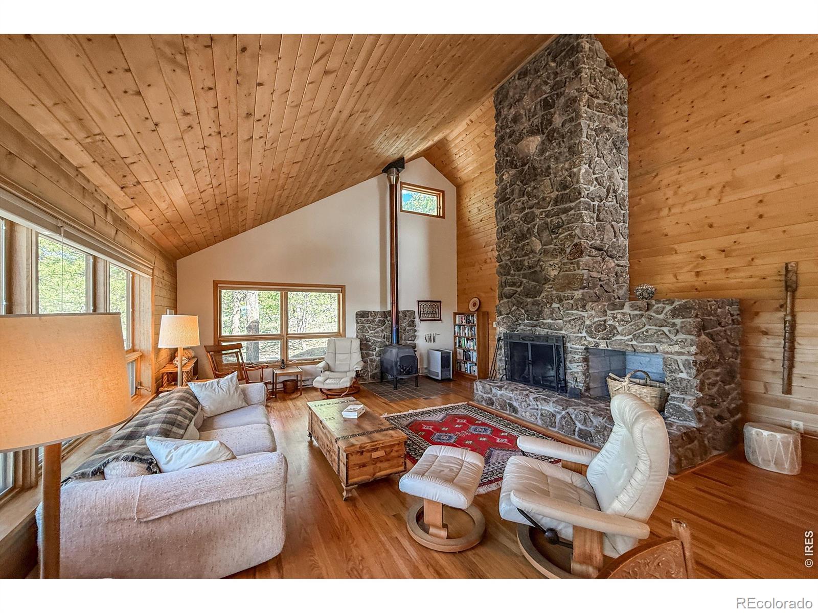 18673 State Highway 7 Lyons CO 80540