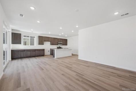 6576 N Nepal Street Aurora CO 80019