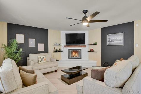 2687 S Pagosa Street Aurora CO 80013