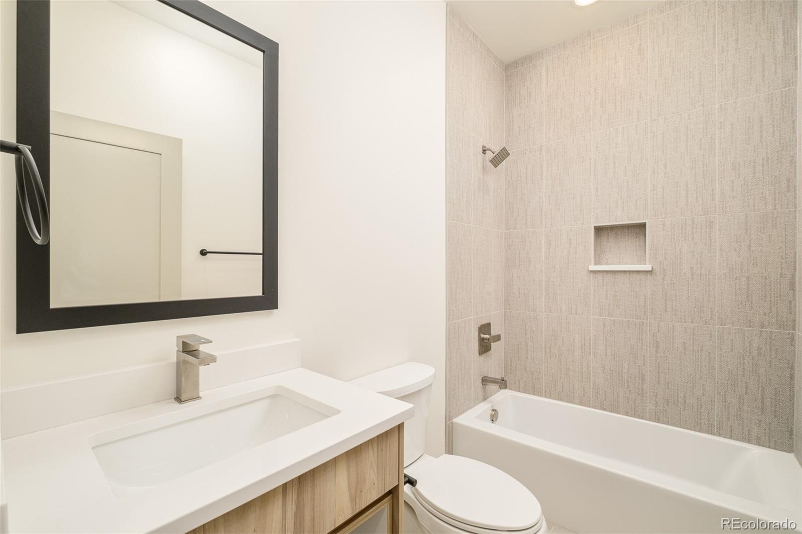 3414 Lawrence Street Denver CO 80205