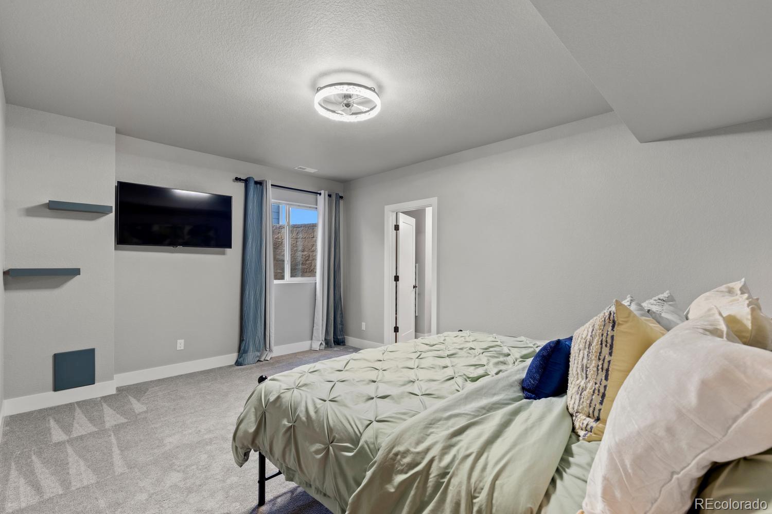 7043 S Uriah Street Aurora CO 80016