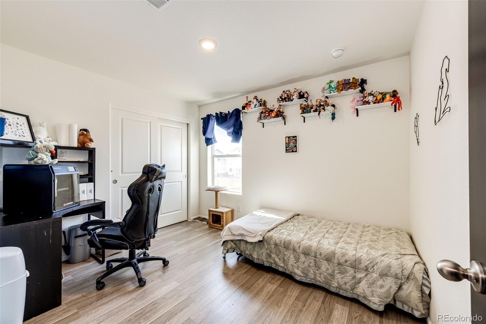 325 Walnut Street Bennett CO 80102