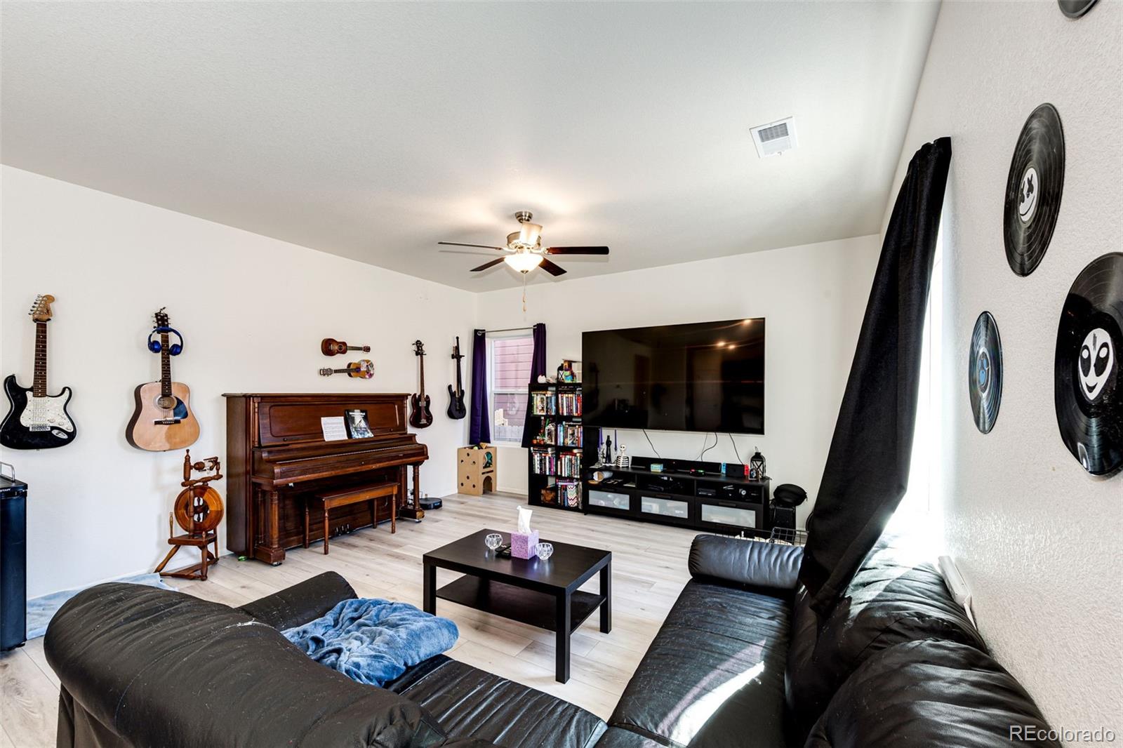 325 Walnut Street Bennett CO 80102