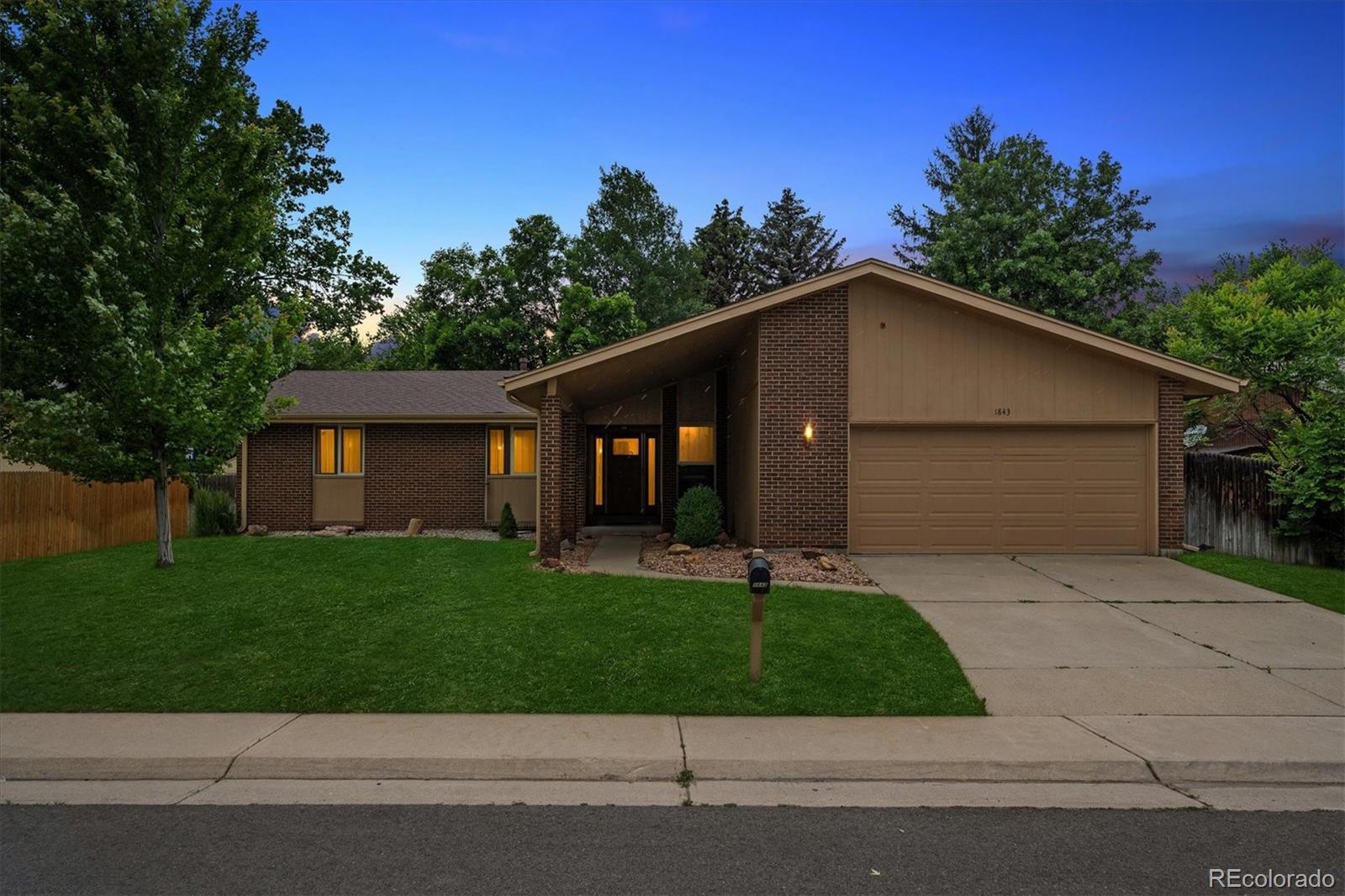 1843 S Pierson Court Lakewood CO 80232
