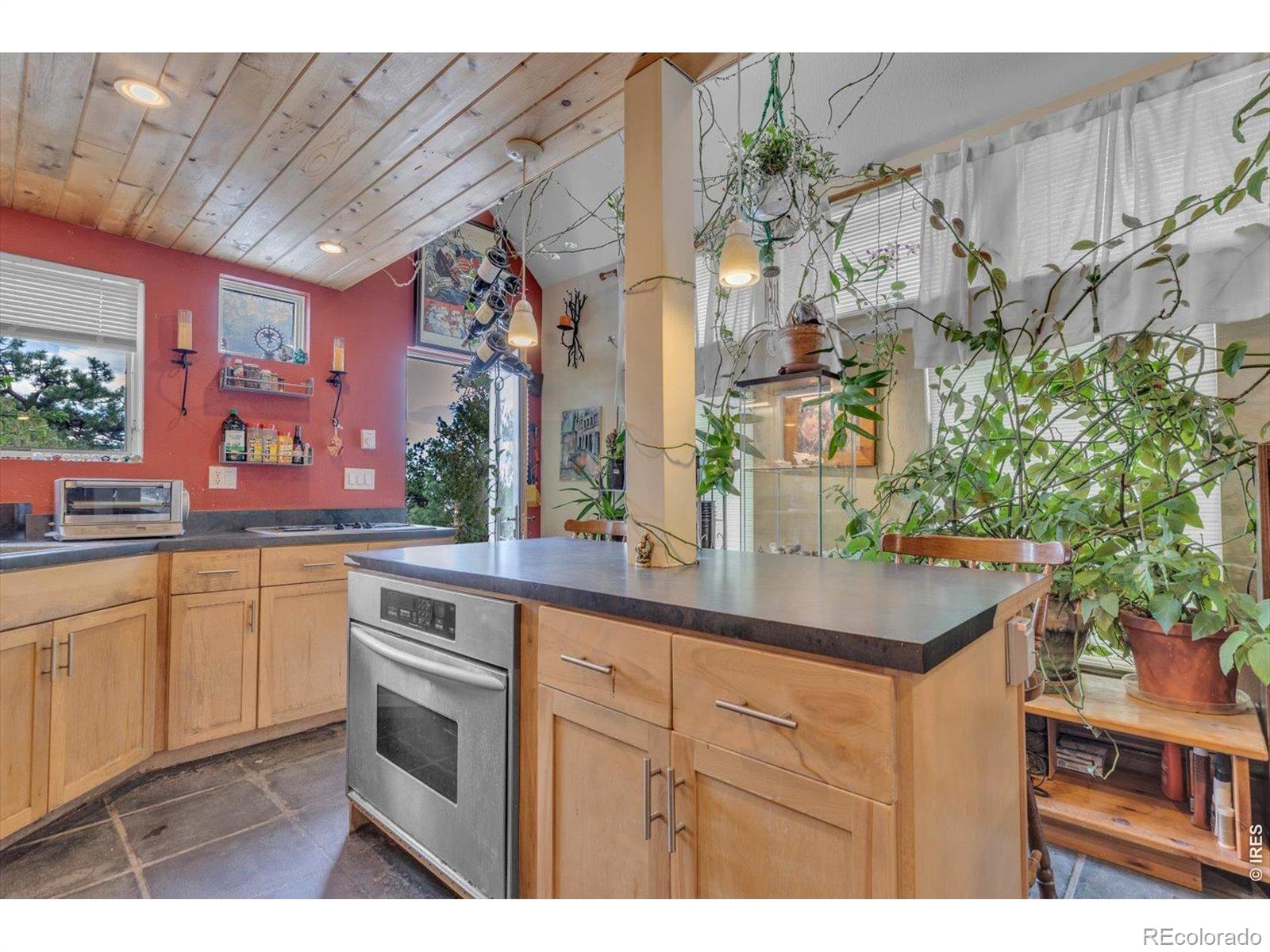 496 Escape Route Boulder CO 80302