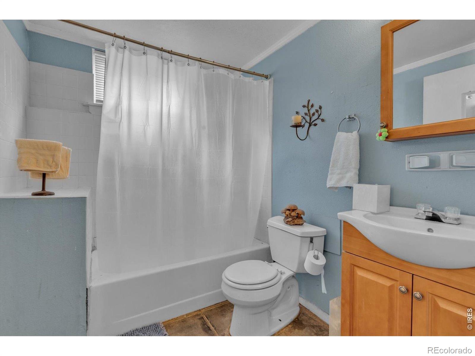 496 Escape Route Boulder CO 80302