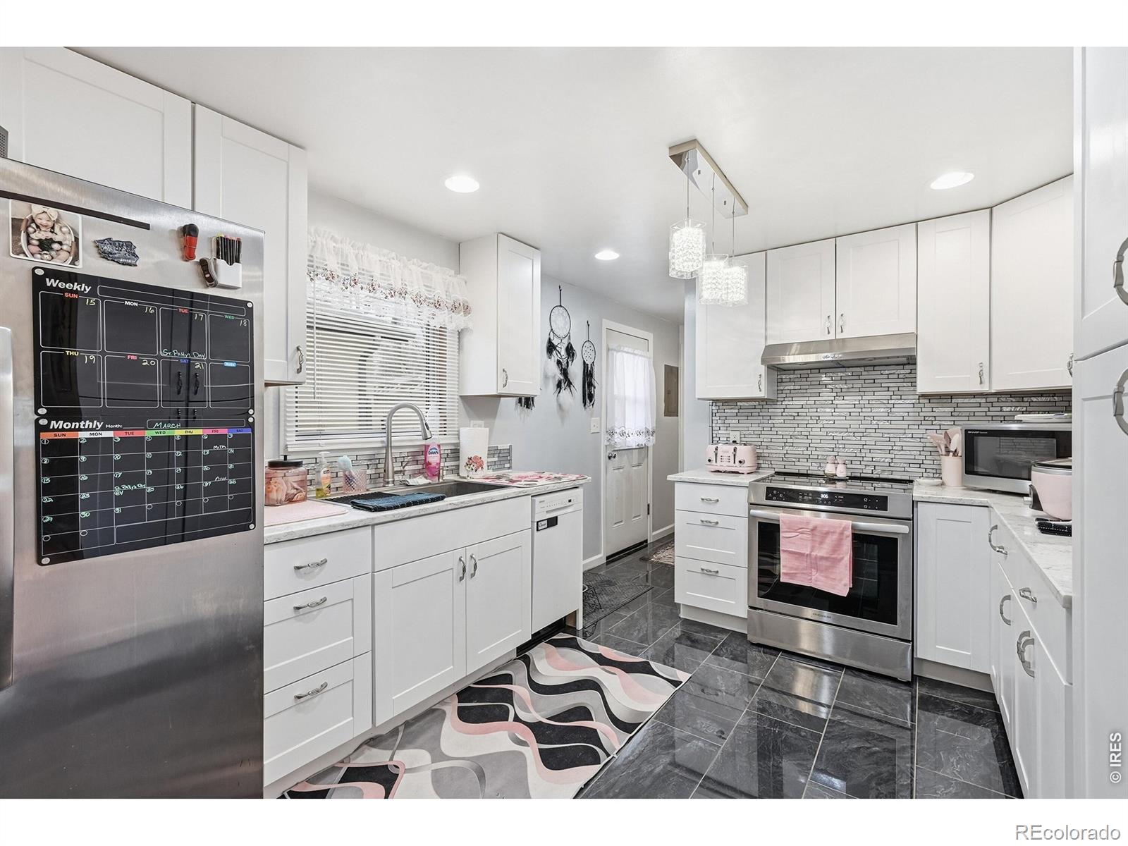 8 Elizabeth Court Longmont CO 80501