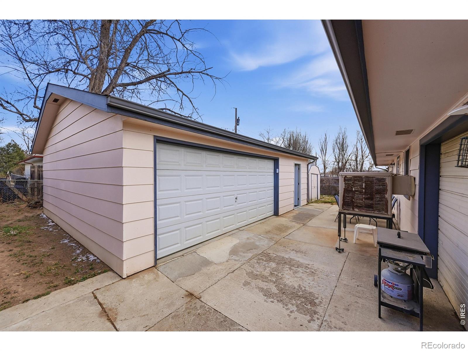 8 Elizabeth Court Longmont CO 80501