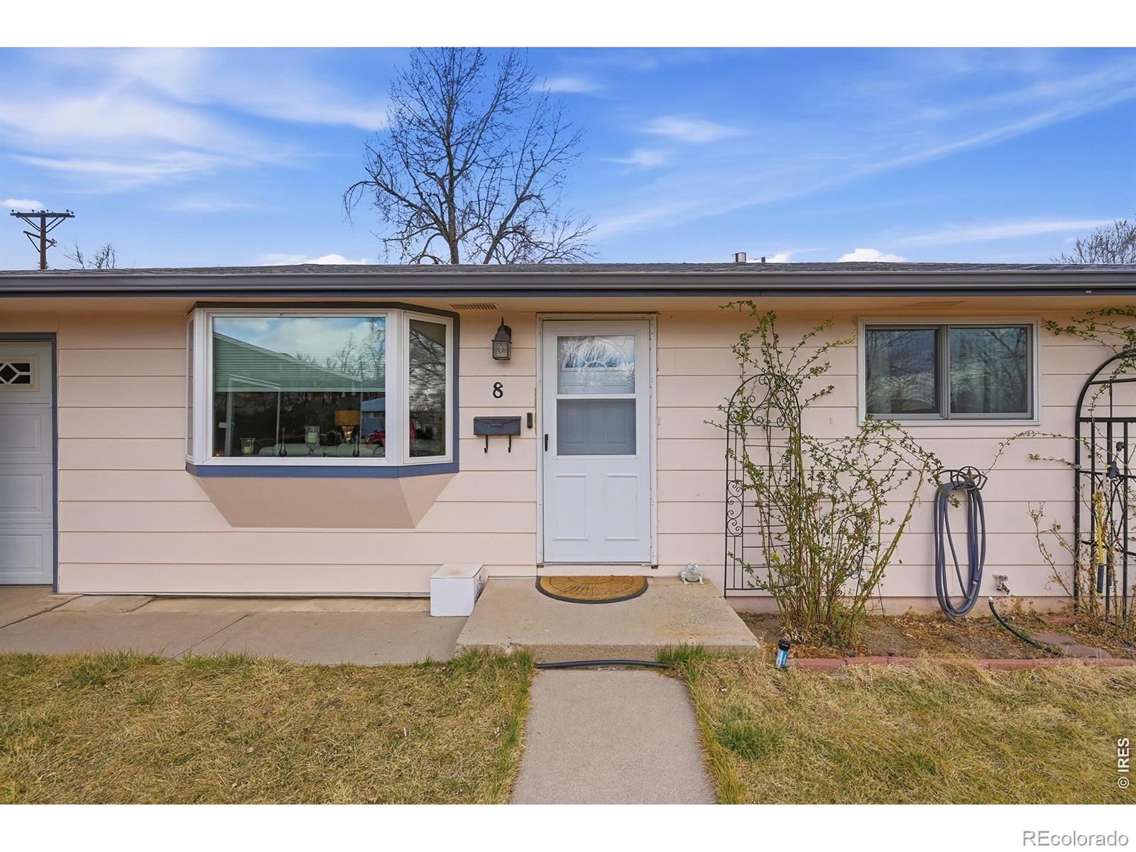 8 Elizabeth Court Longmont CO 80501