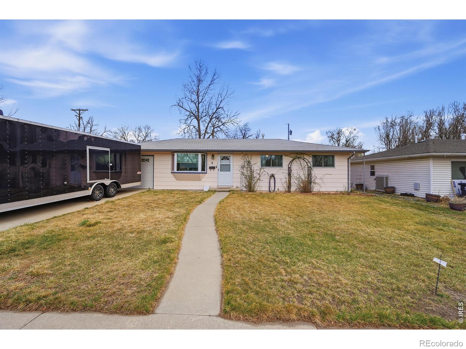 8 Elizabeth Court Longmont CO 80501