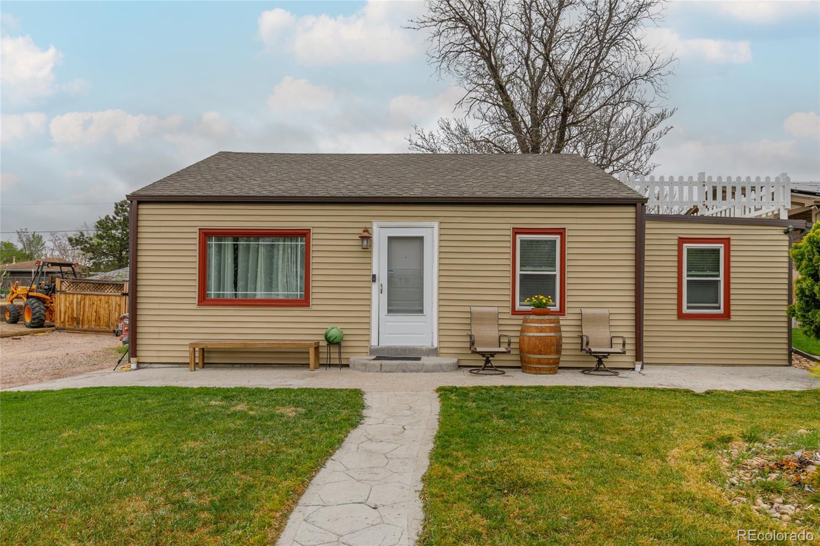 5910 Glencoe Street Commerce City CO 80022