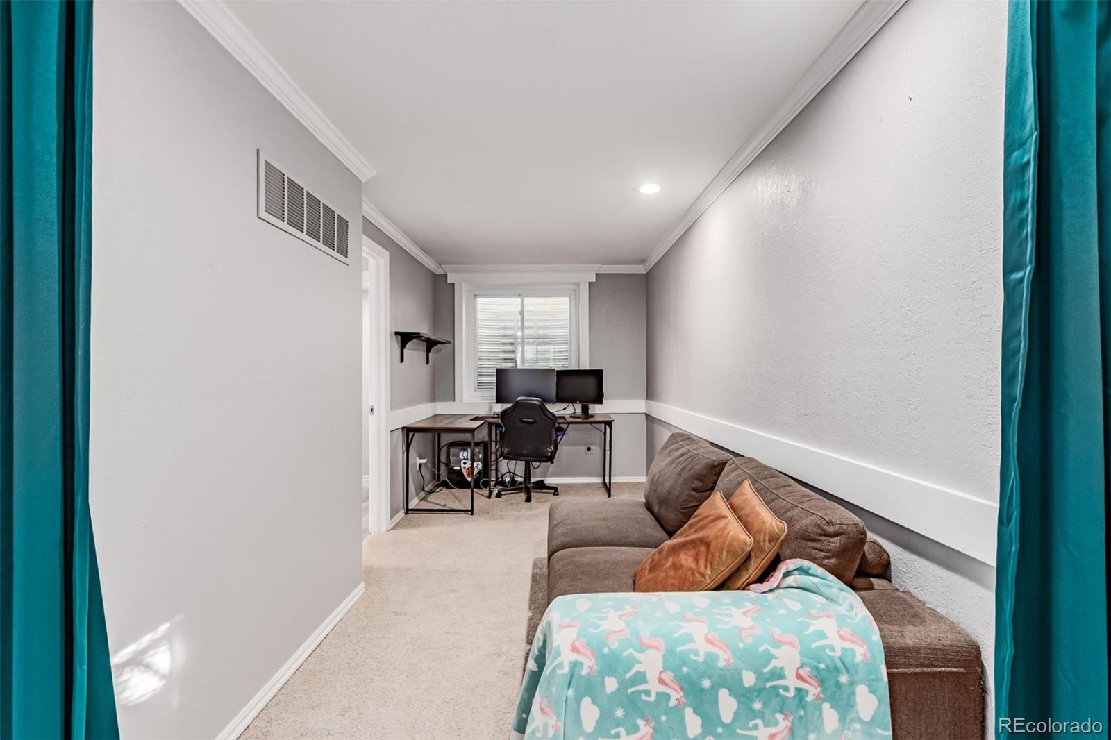 9454 Wolfe Place Highlands Ranch CO 80129