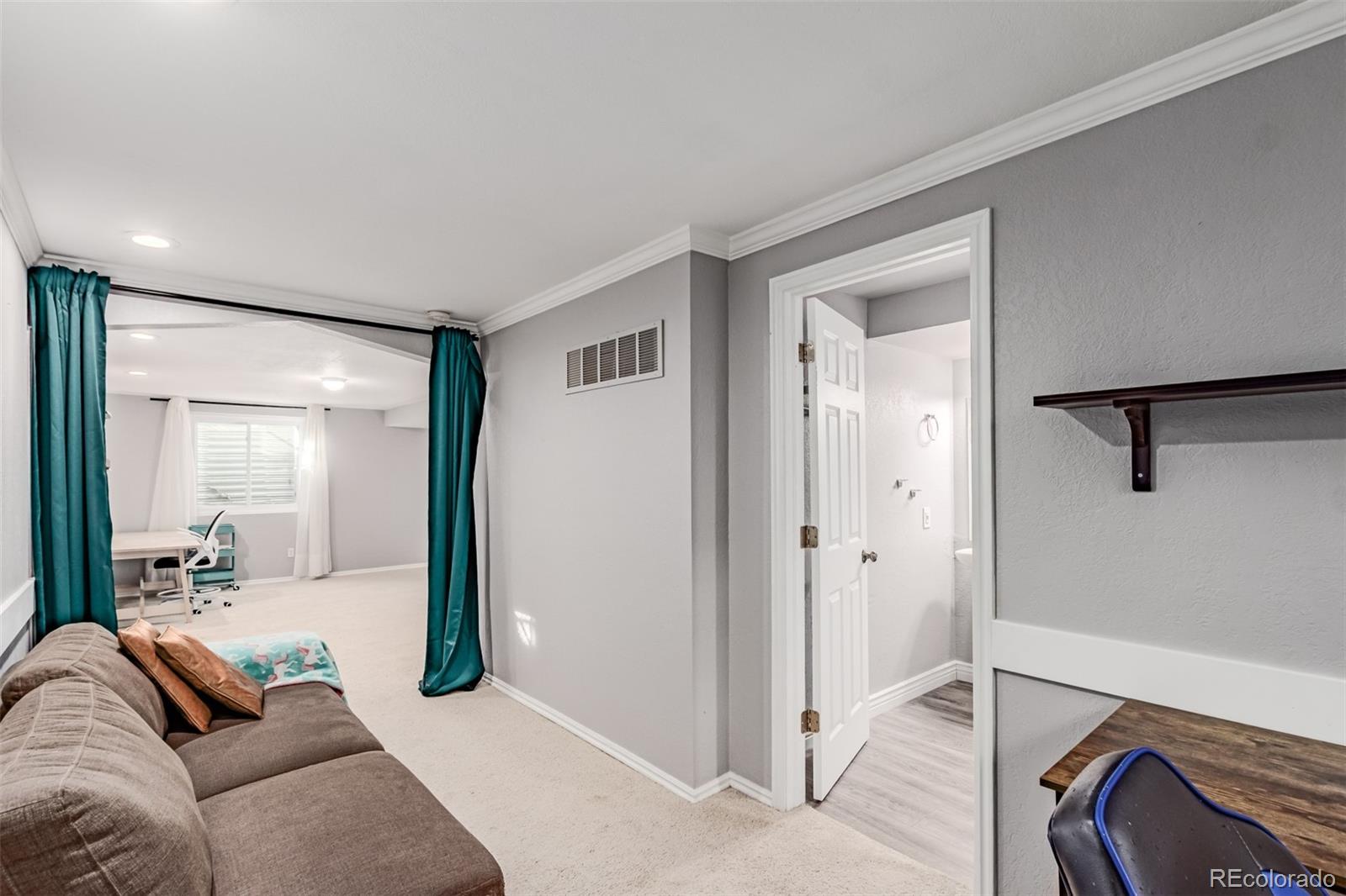 9454 Wolfe Place Highlands Ranch CO 80129