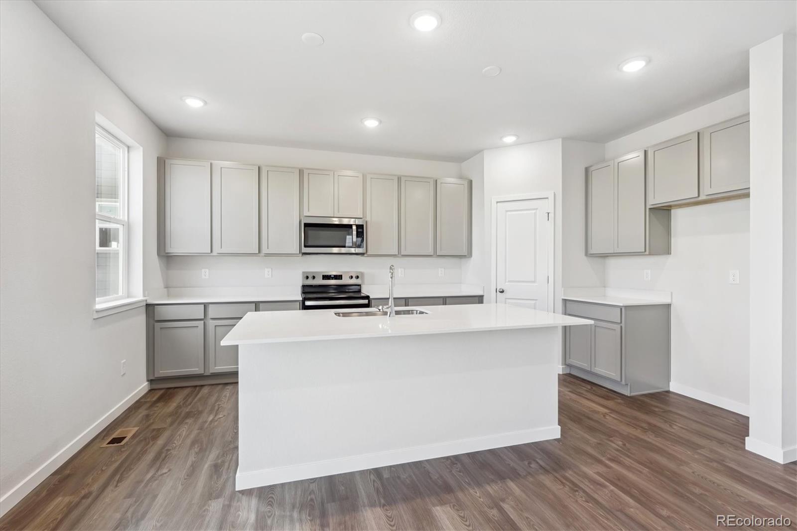 4550 Blue Grama Drive Dacono CO 80514