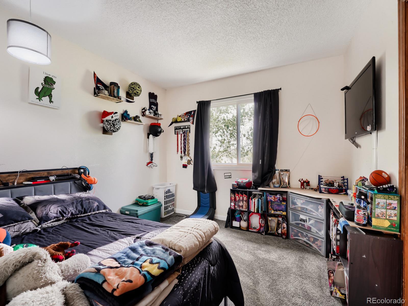 17572 Wesley Aurora CO 80013