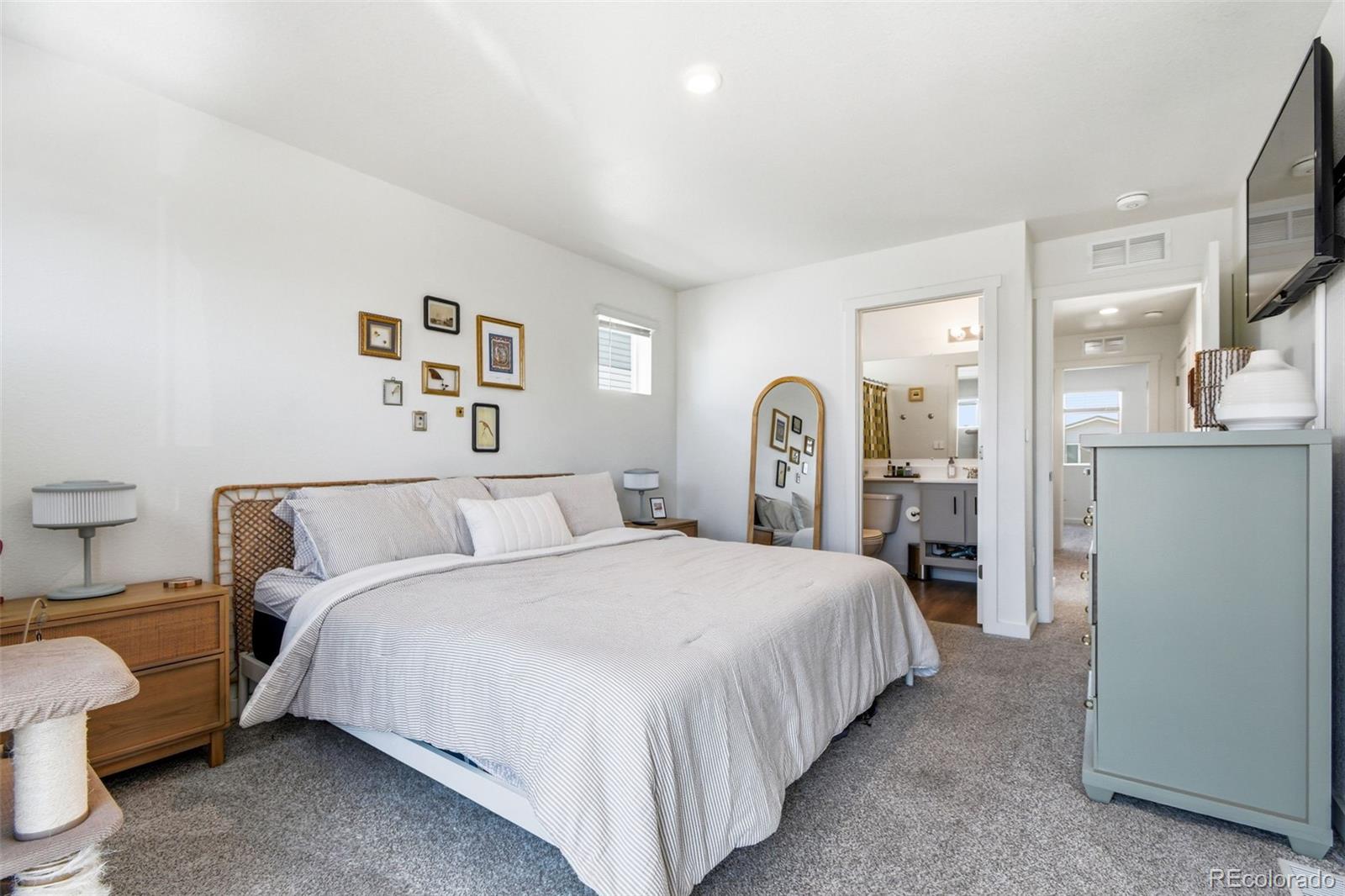 5026 N Walden Way Denver CO 80249
