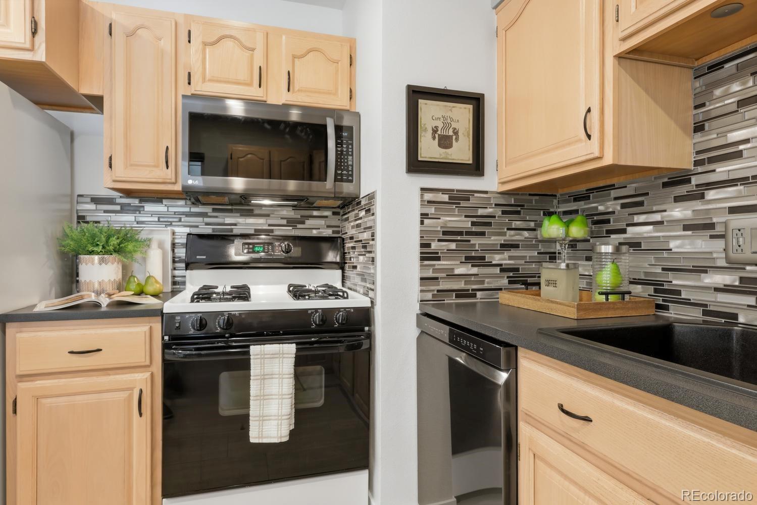 3387 W 93rd Avenue Westminster CO 80031
