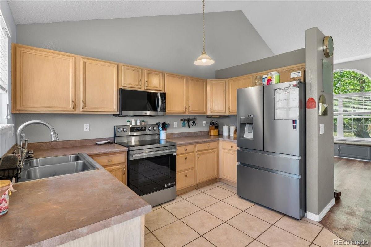 2118 S Truckee Street Aurora CO 80013