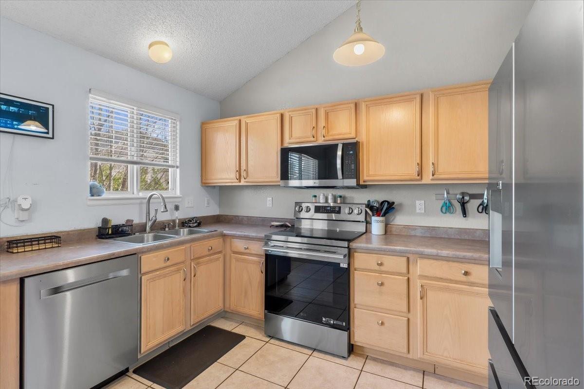 2118 S Truckee Street Aurora CO 80013