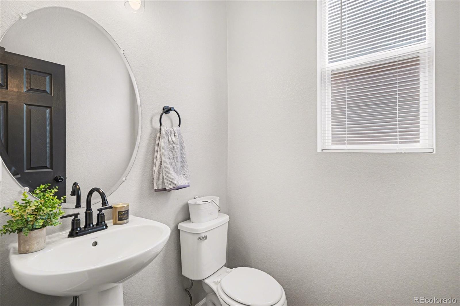 4726 Hannibal Street Denver CO 80239