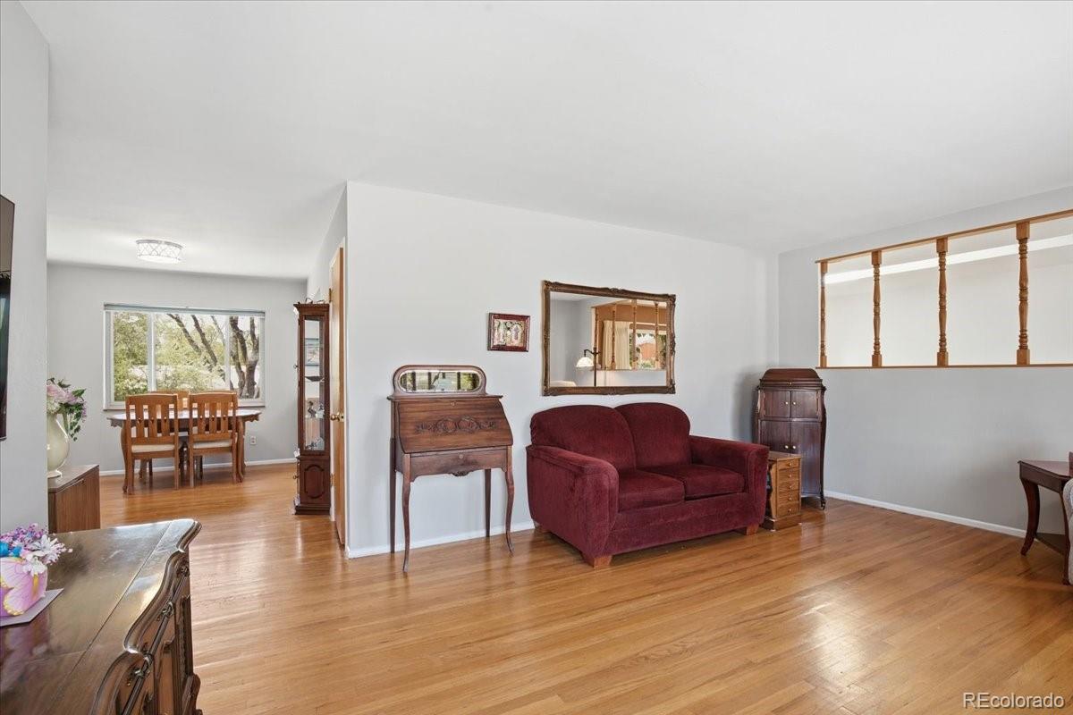 2801 S Mabry Court Denver CO 80236
