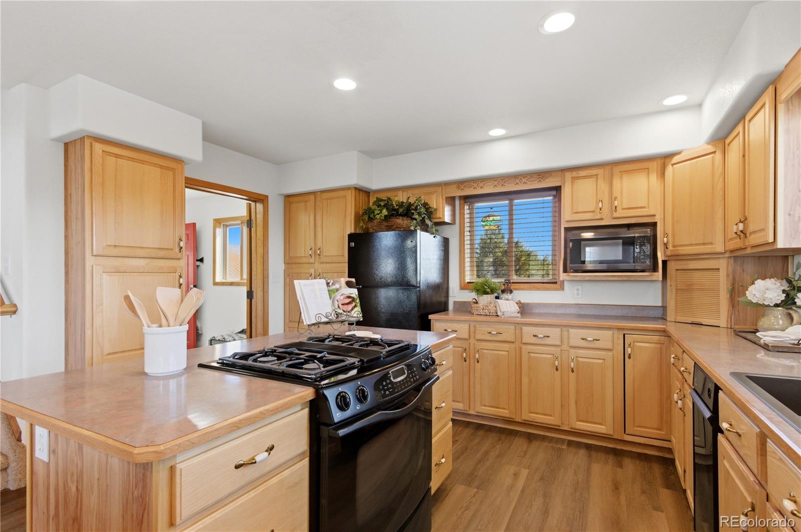 90 Riggs Road N Westcliffe CO 81252