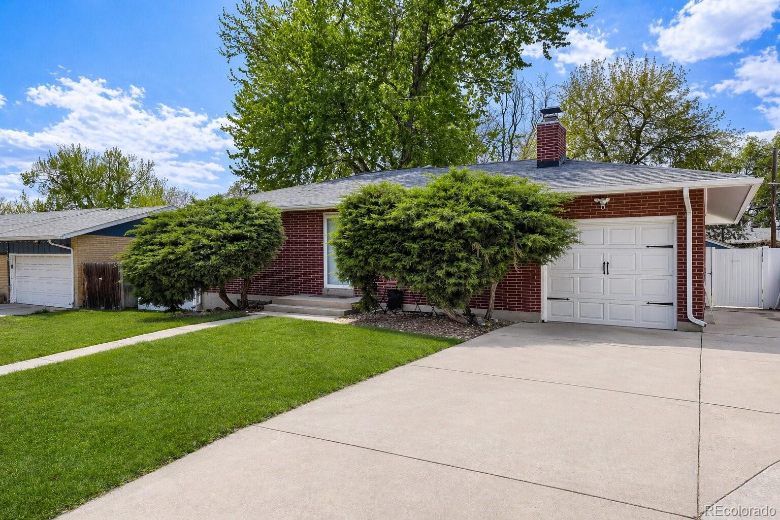 3265 S Newton Street Denver CO 80236