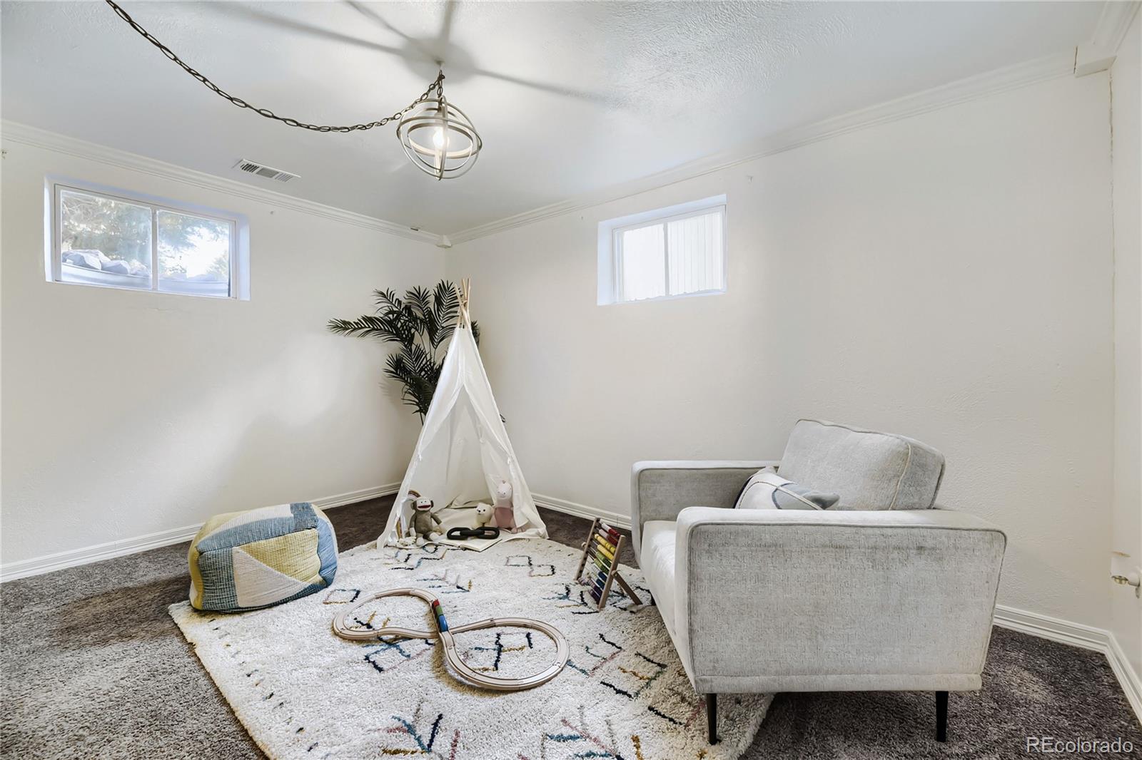 3265 S Newton Street Denver CO 80236