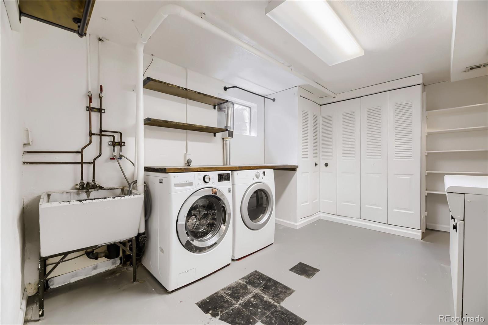 3265 S Newton Street Denver CO 80236