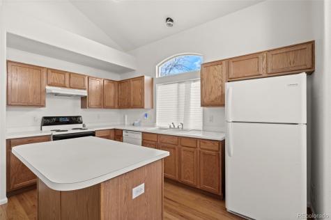 2824 S Walden Way Aurora CO 80013
