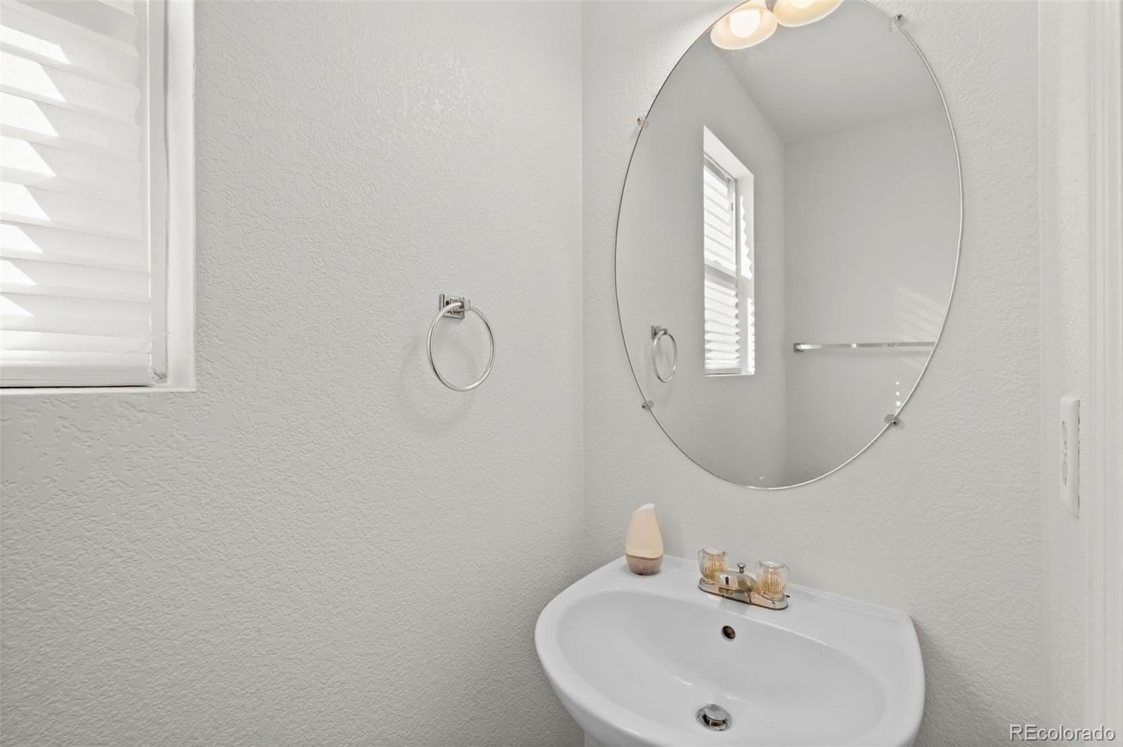 2824 S Walden Way Aurora CO 80013