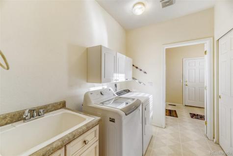 7769 S Algonquian Way Aurora CO 80016