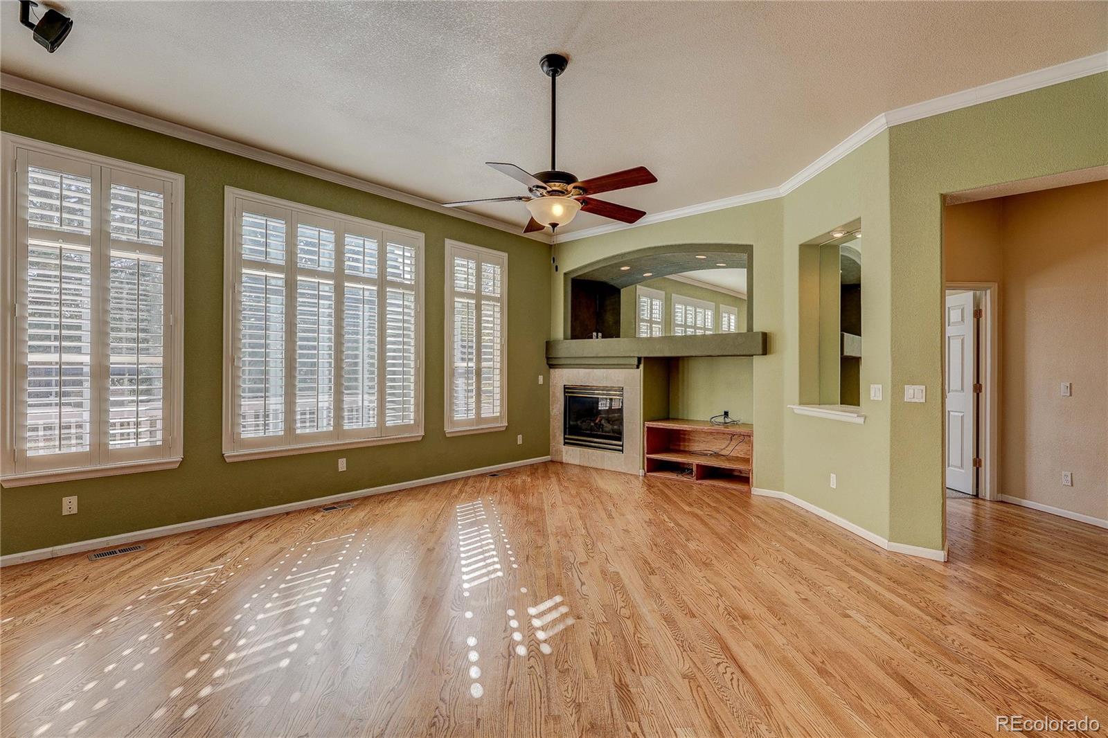10292 Nickolas Avenue Highlands Ranch CO 80130