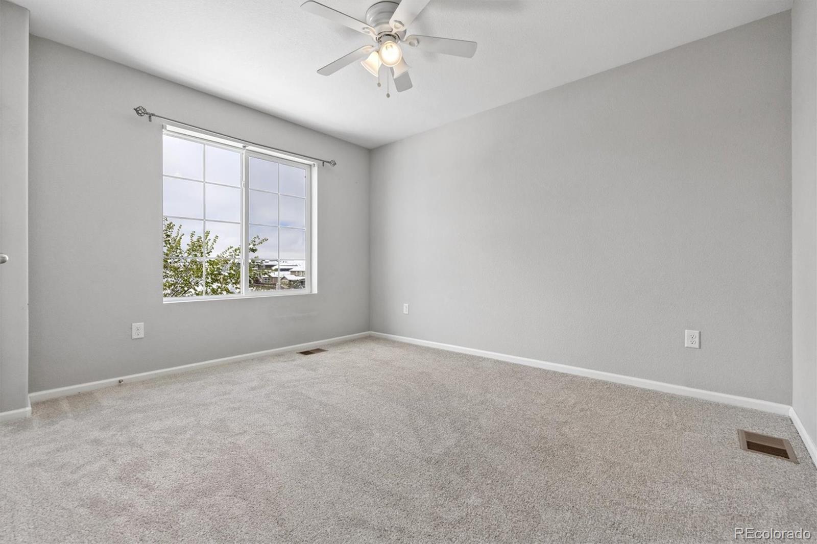 7460 S Old Hammer Way Aurora CO 80016