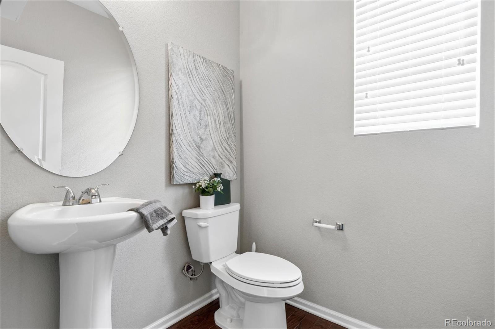 7460 S Old Hammer Way Aurora CO 80016