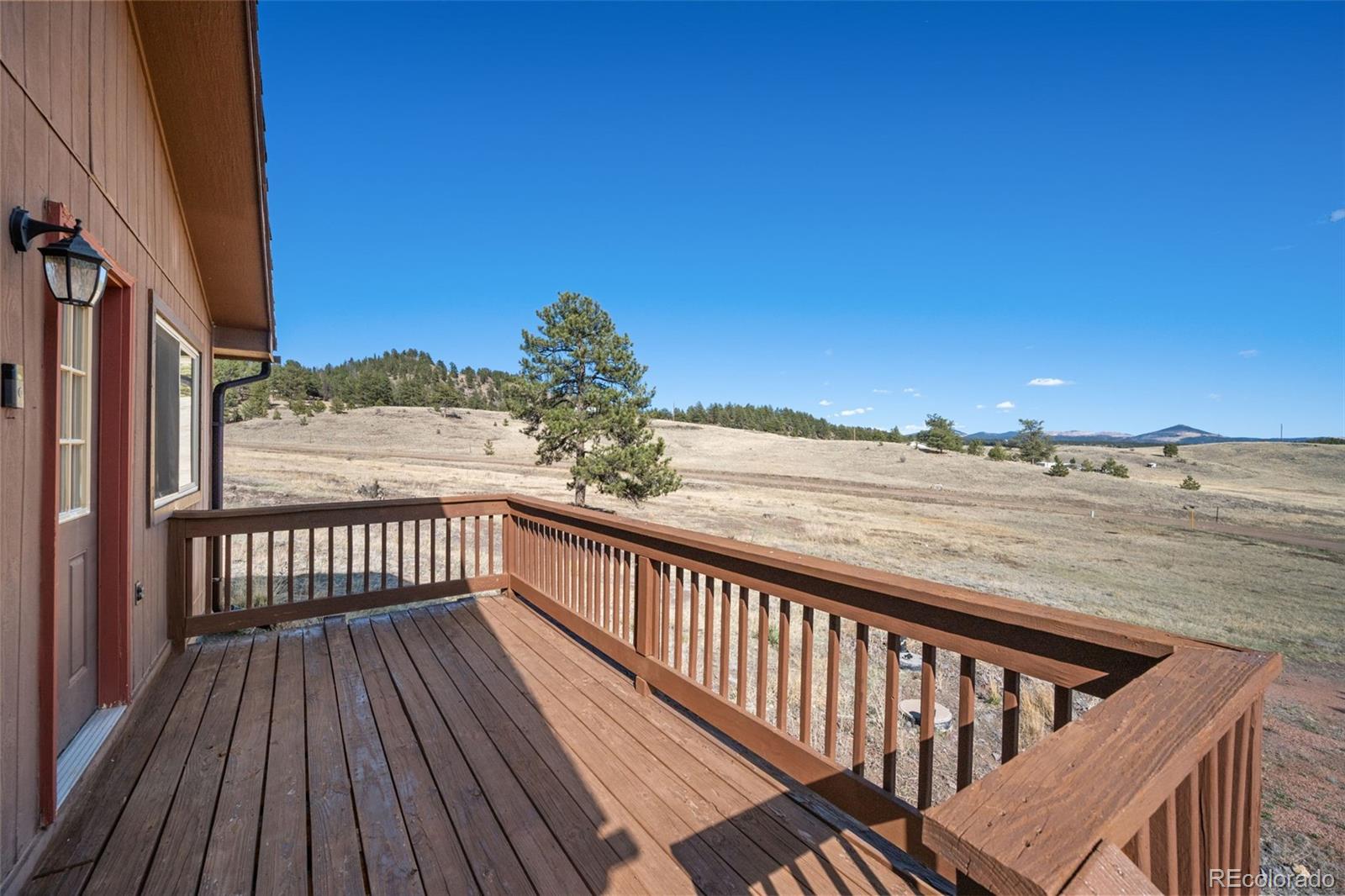 11 Valley Circle Guffey CO 80820