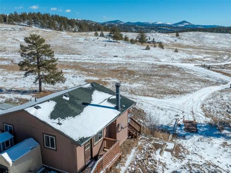 11 Valley Circle Guffey CO 80820