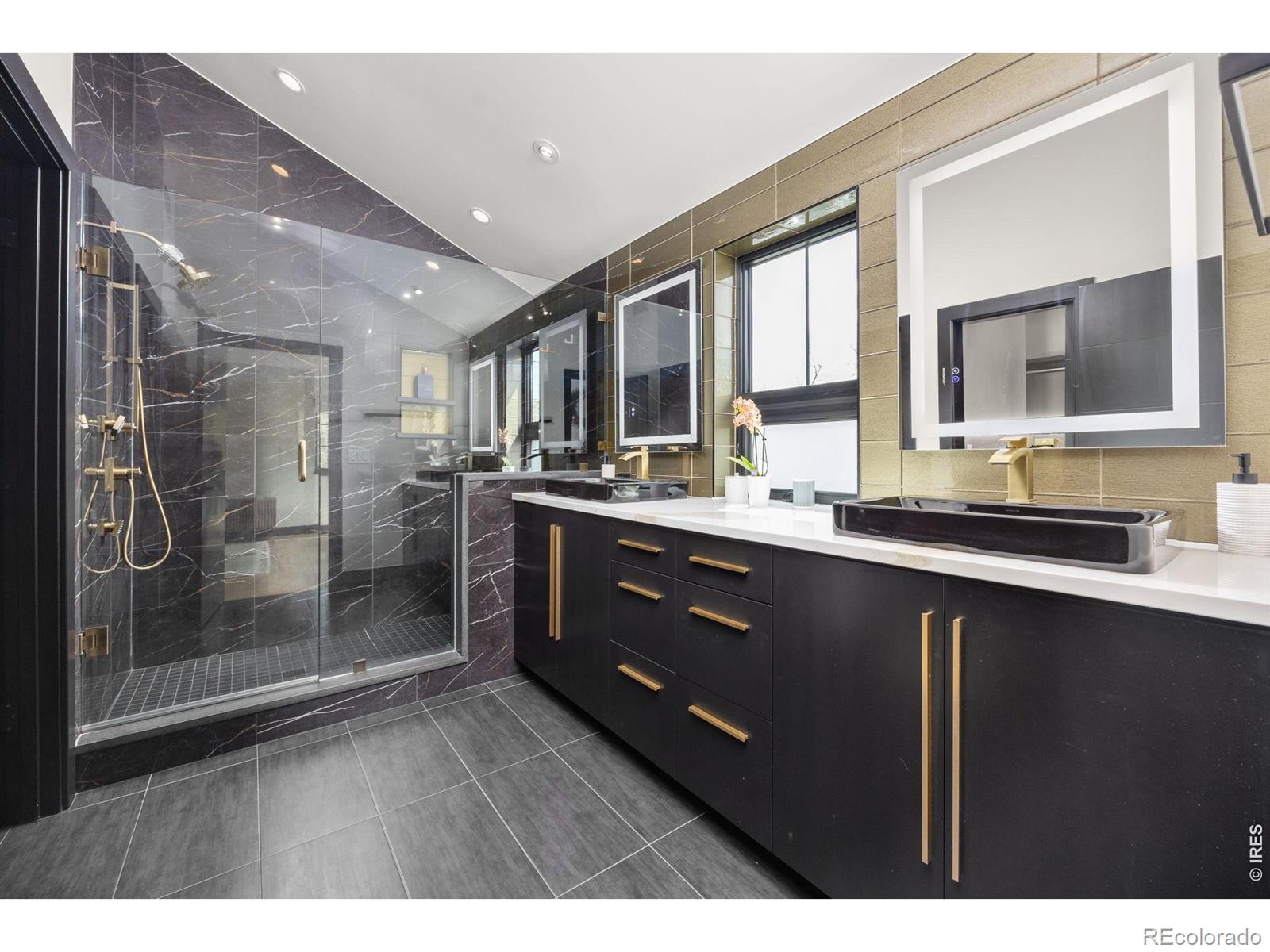 1175 Evergreen Avenue Boulder CO 80304