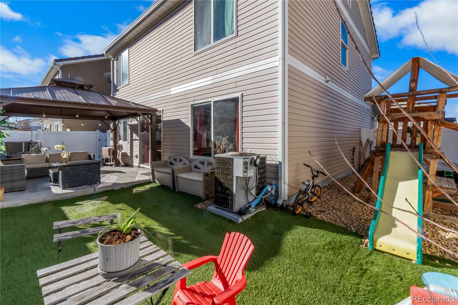 5562 Flanders Street Denver CO 80249