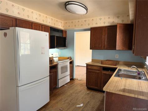 2545 S Eagle Circle Aurora CO 80014