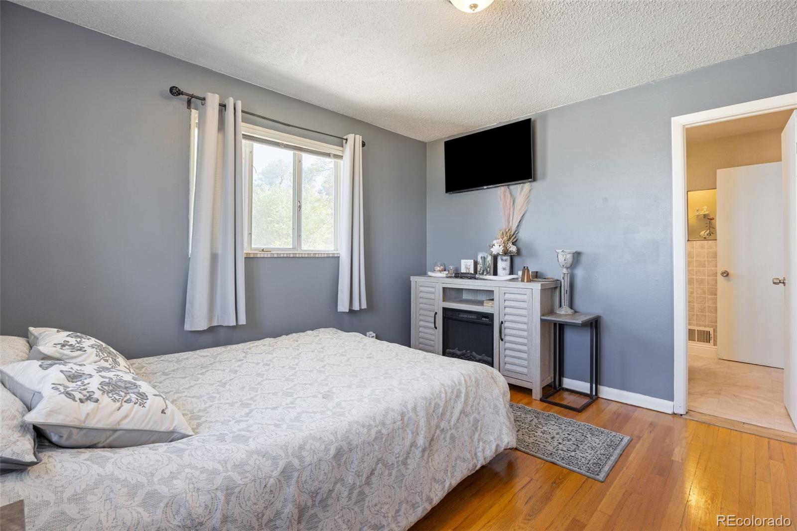 8671 Richard Road Denver CO 80229