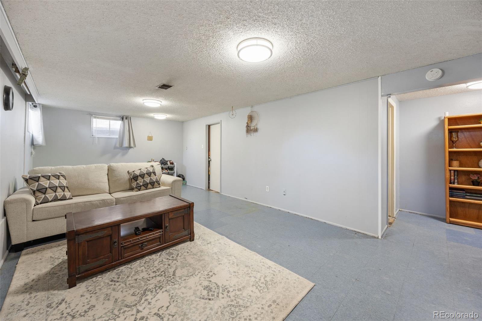 8671 Richard Road Denver CO 80229