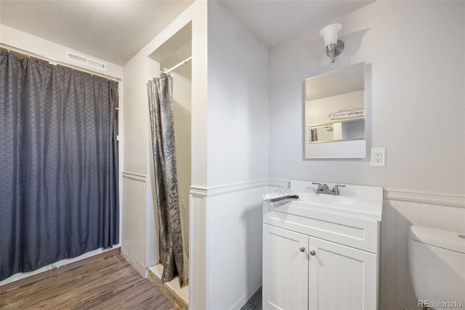 8671 Richard Road Denver CO 80229