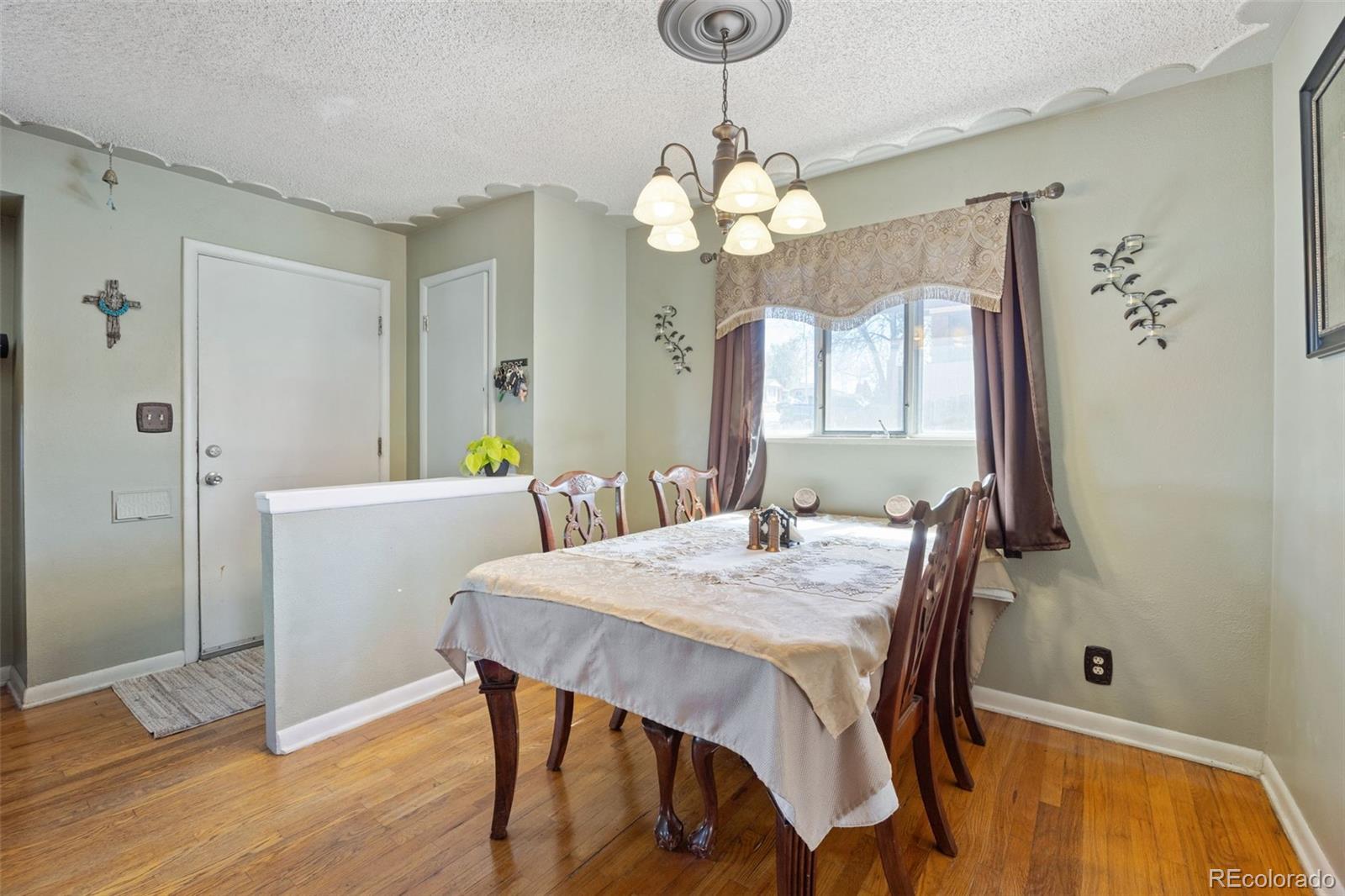 8671 Richard Road Denver CO 80229