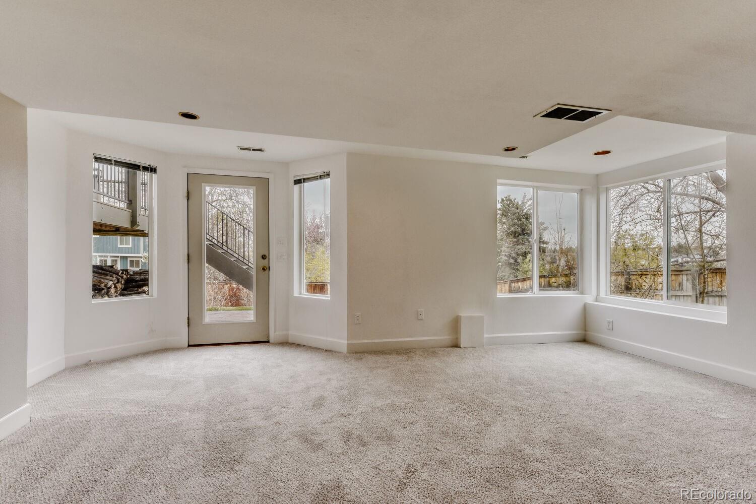 9378 Shadowglen Court Highlands Ranch CO 80126