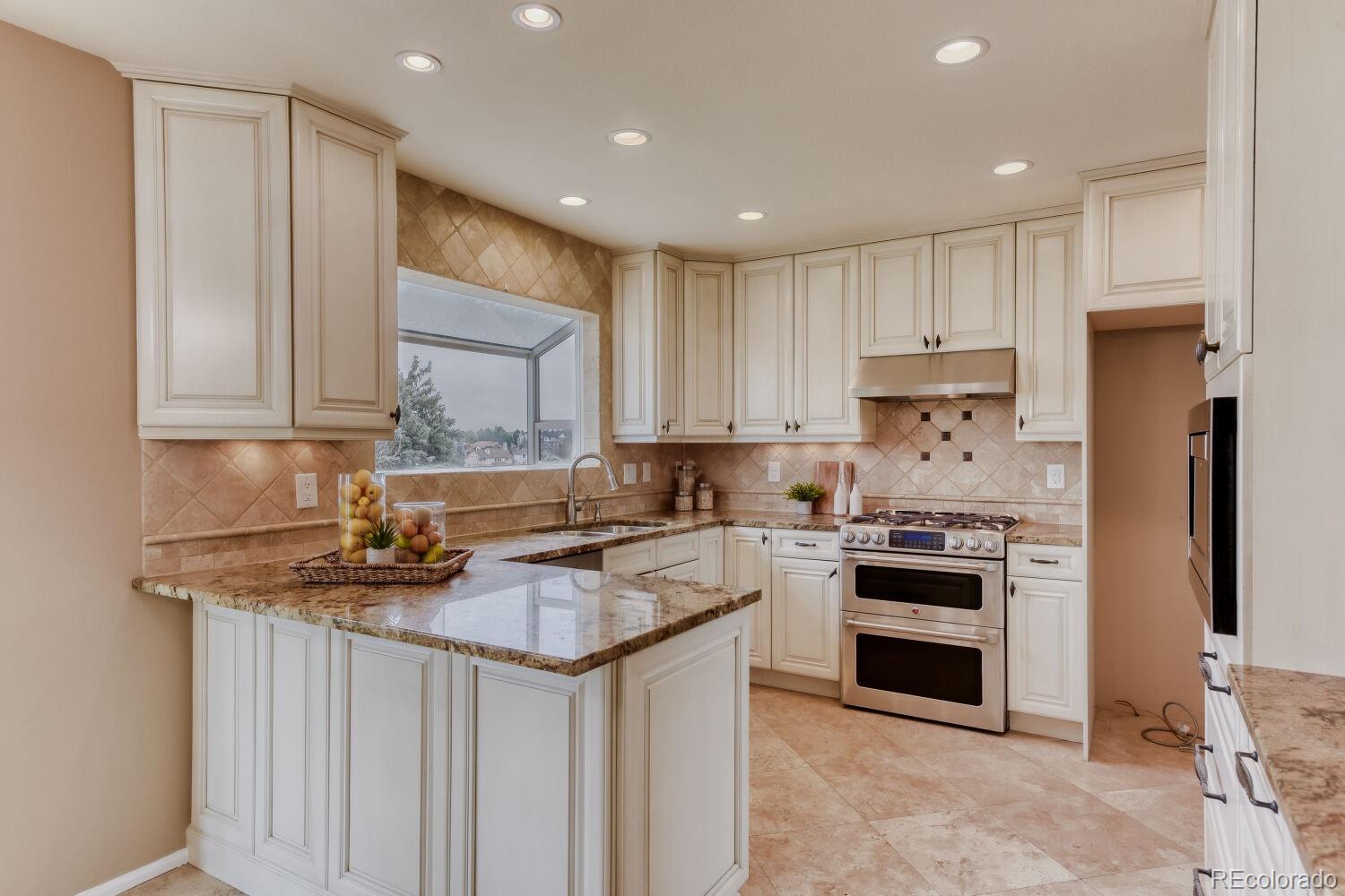 9378 Shadowglen Court Highlands Ranch CO 80126