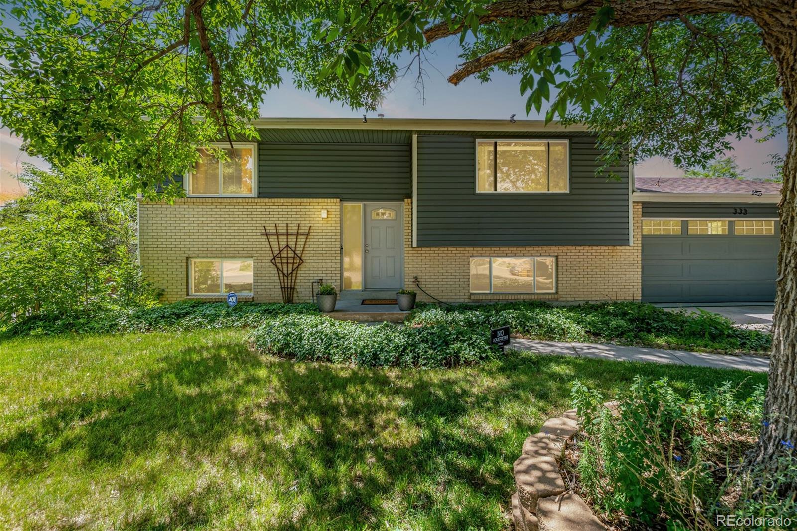 333 S Nile Street Aurora CO 80012