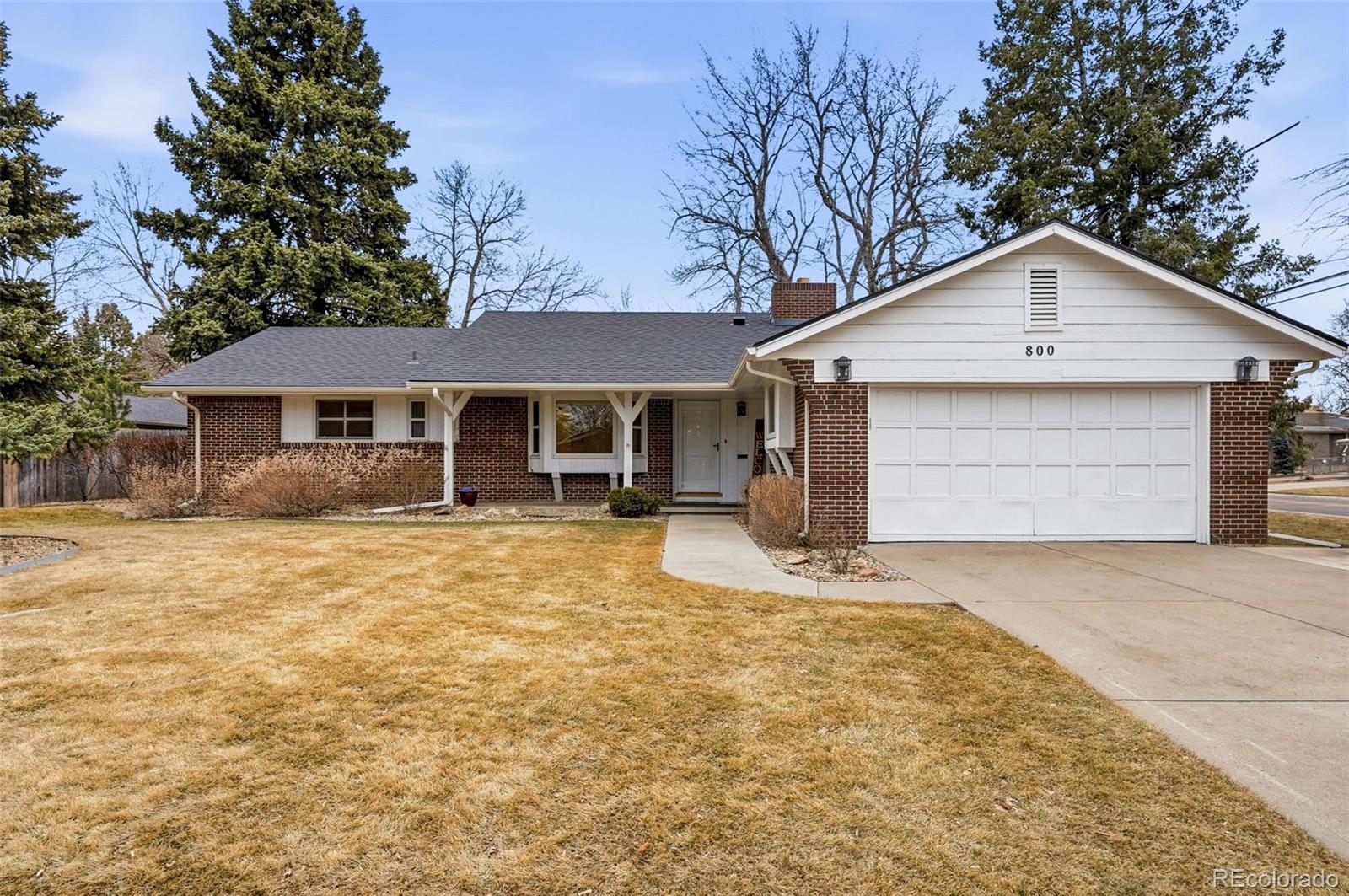 800 E Pinewood Avenue Littleton CO 80121