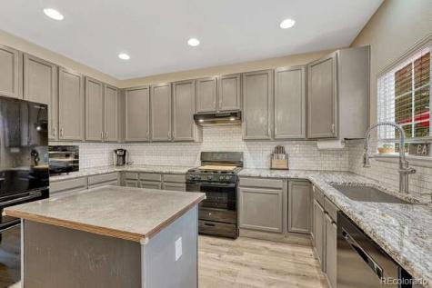 18980 E Garden Drive Aurora CO 80015